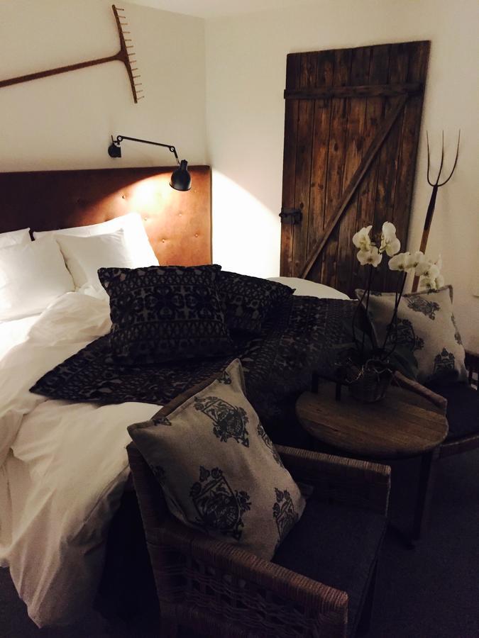 Hotel Mezzo Salen  Bagian luar foto